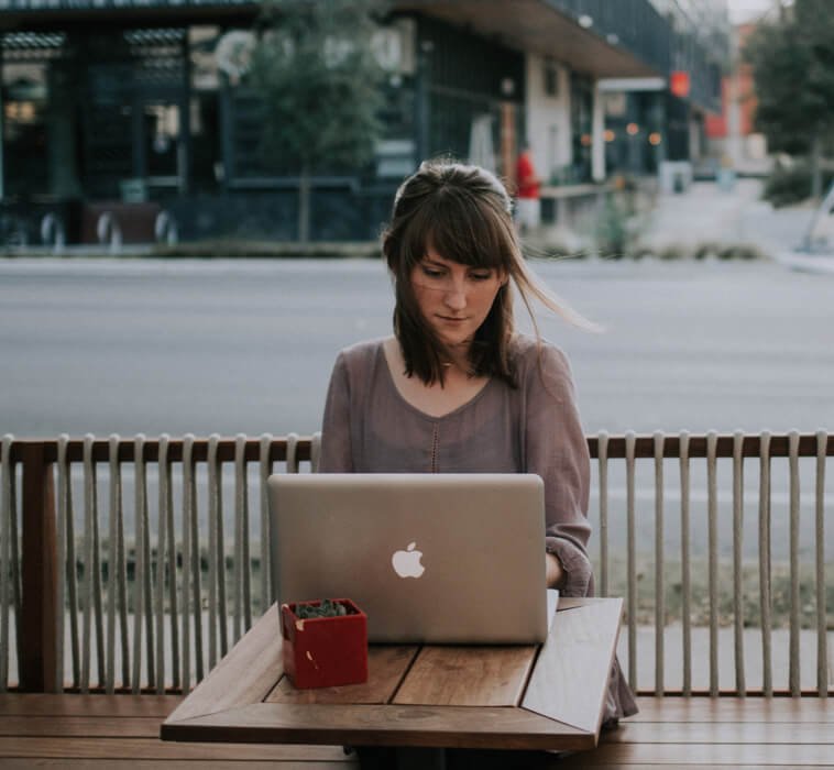Leia mais sobre o artigo The Benefits of Online Therapy